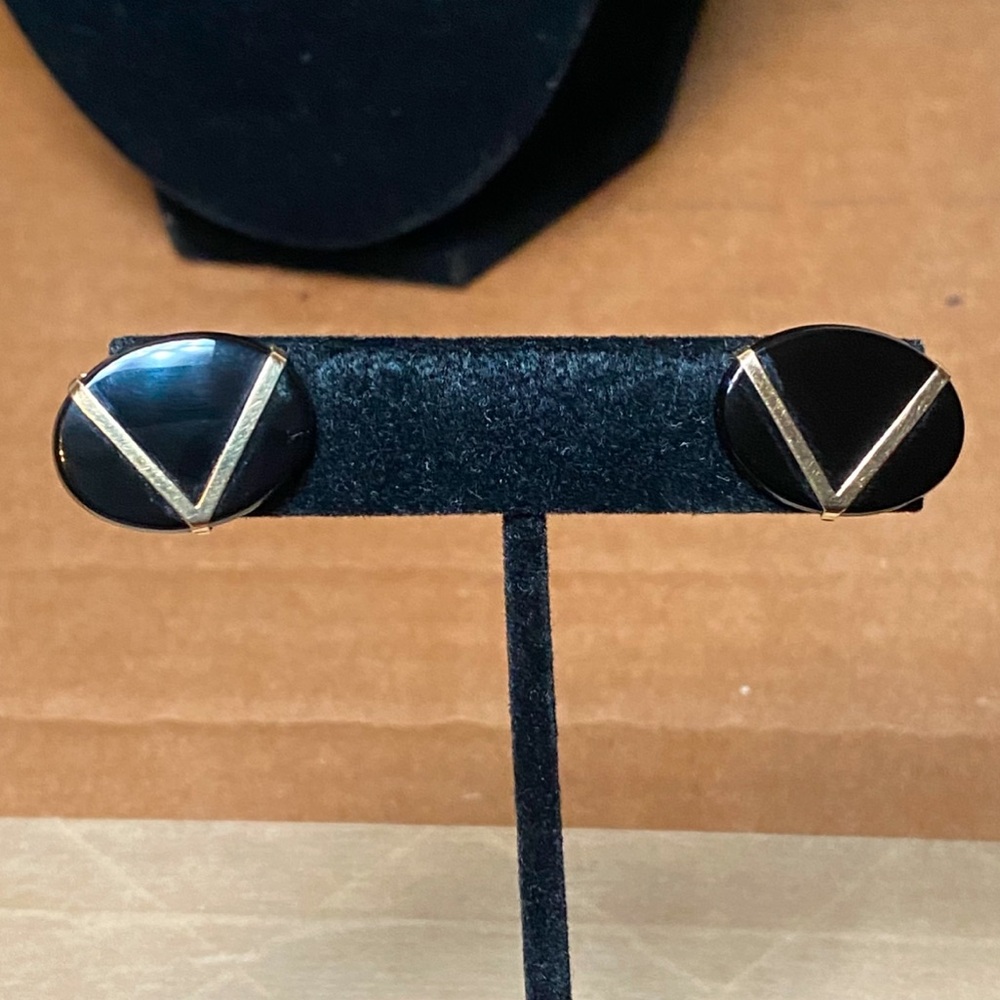 14K Onyx Earrings